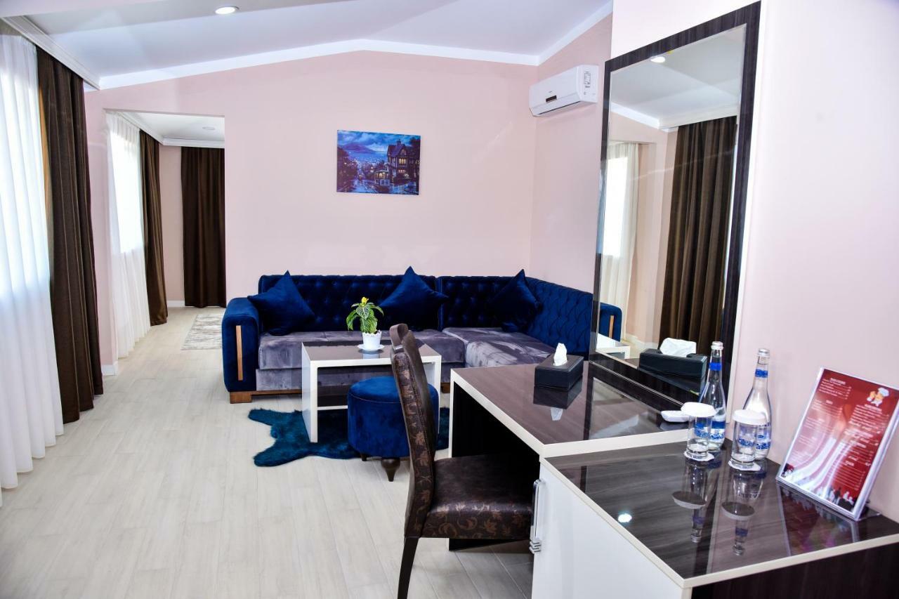 Supreme Hotel Baku Extérieur photo